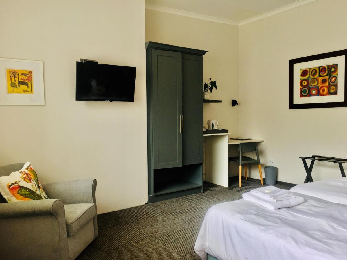 Melville Manor Guest House Йоханнесбург Экстерьер фото